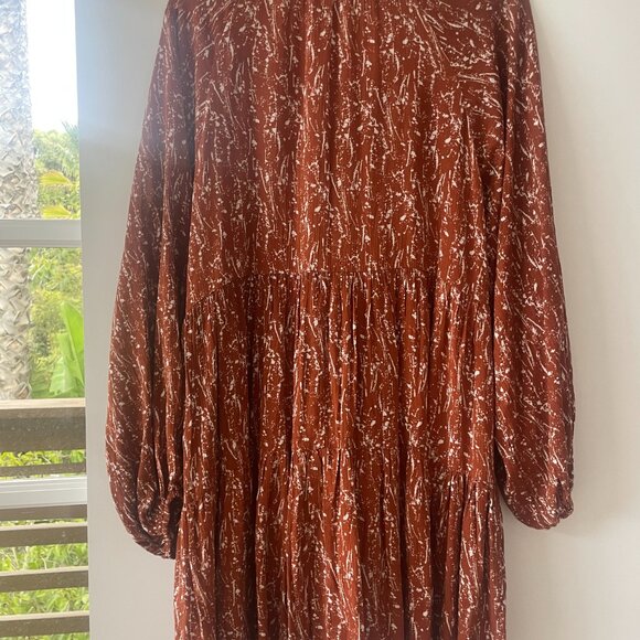 Millibon Long-Sleeve, V-Neck Babydoll Mini‎ Dress, Size Small - Picture 2 of 5